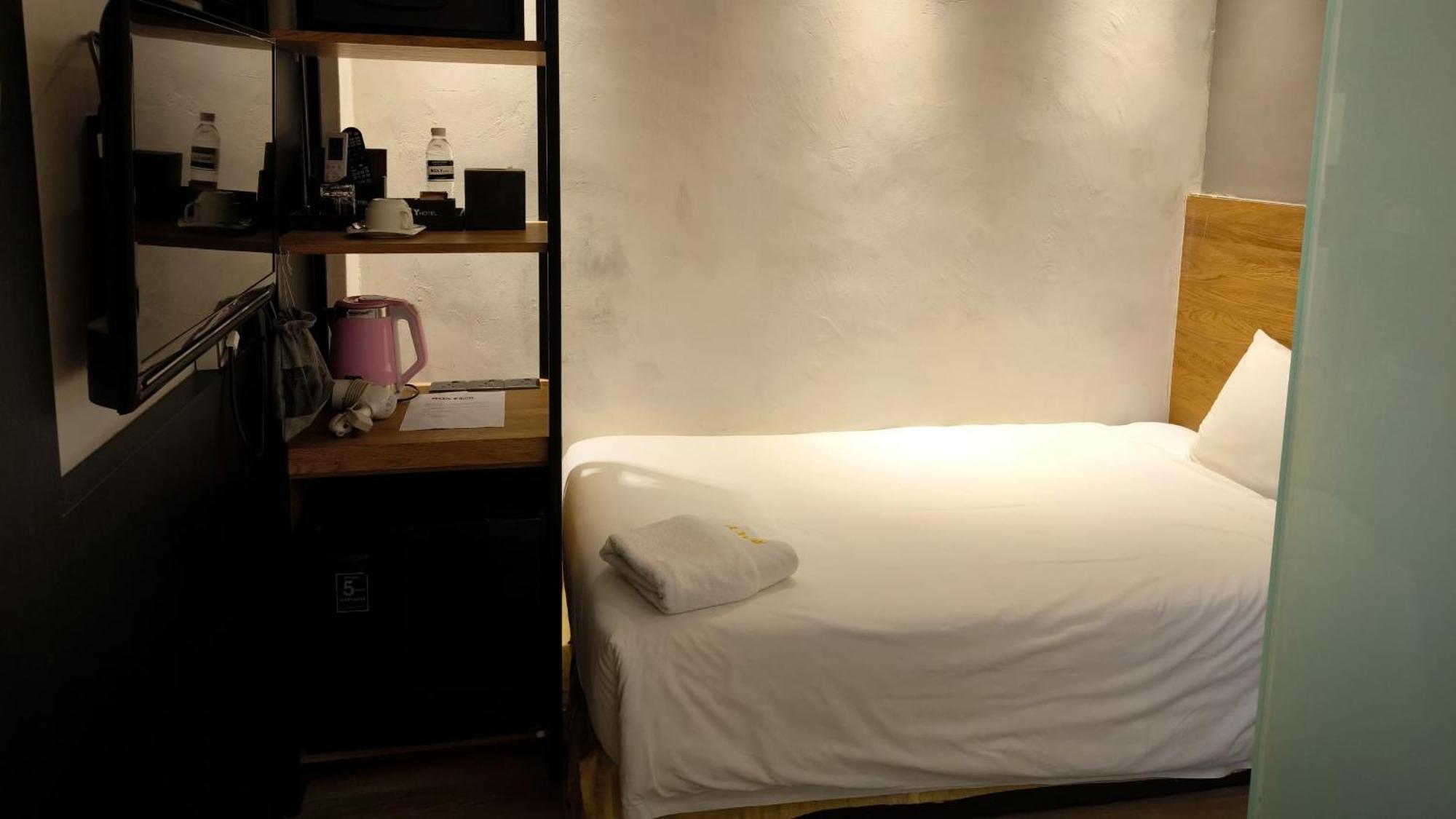 Roxy Hotel Padungan Кучінг Екстер'єр фото