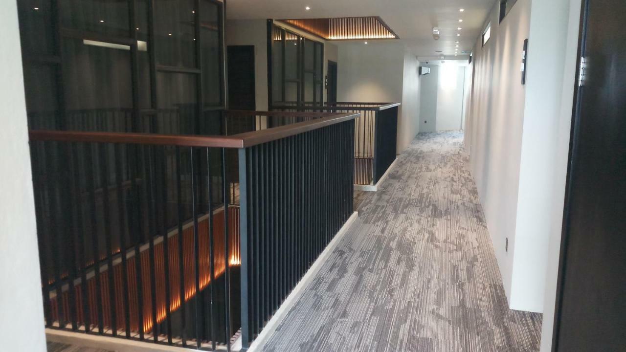 Roxy Hotel Padungan Кучінг Екстер'єр фото